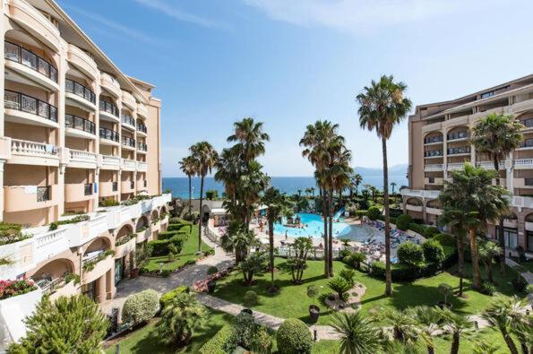 A 10 Min De La Croisette - Pieds Dans La Mer Cannes Exterior photo